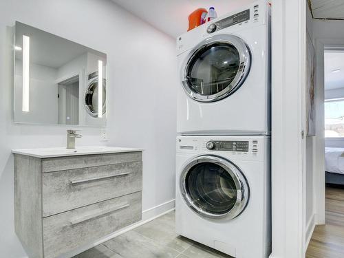 Salle de bains - 22 Rue De La Pointe, La Minerve, QC - Indoor Photo Showing Laundry Room