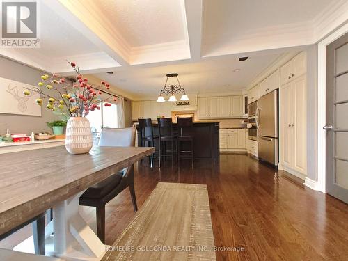 621 Broadview Ave, Orillia, ON - Indoor Photo Showing Dining Room