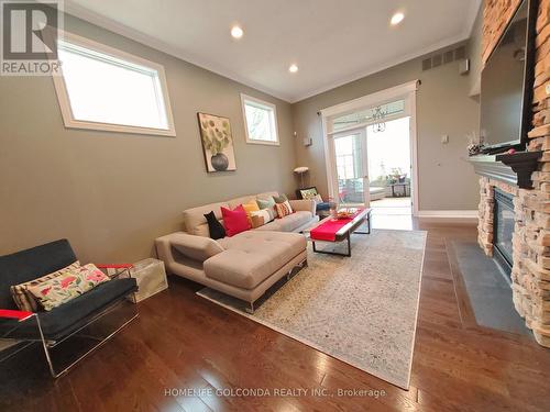 621 Broadview Avenue, Orillia, ON - Indoor With Fireplace