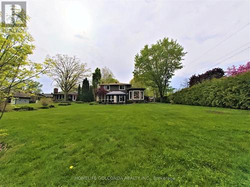 621 Broadview Ave, Orillia, ON - Outdoor