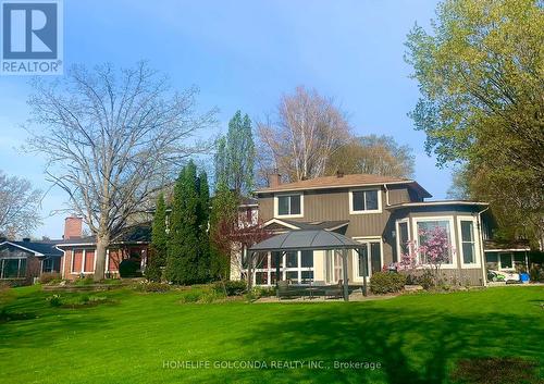621 Broadview Ave, Orillia, ON - Outdoor