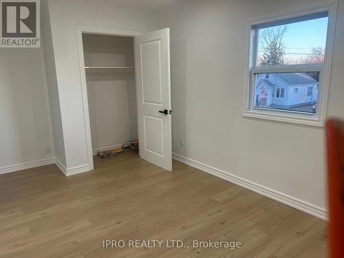 48 King St, Chatham-Kent, ON - Indoor Photo Showing Other Room