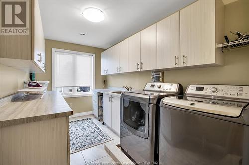 12337 Candlewood Drive, Tecumseh, ON - Indoor Photo Showing Laundry Room
