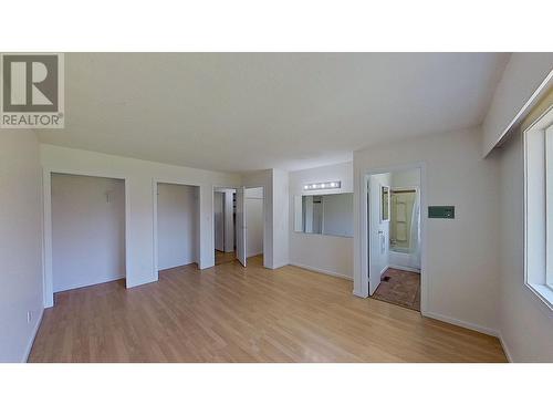 5158 Perkins Road, Forest Grove, BC - Indoor Photo Showing Other Room