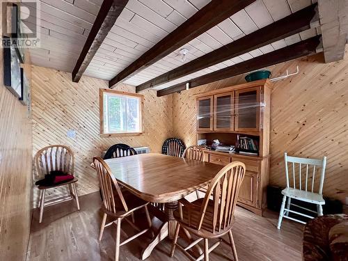 5264 N Machete Lake Road, 100 Mile House, BC - Indoor Photo Showing Dining Room