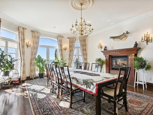 Salle Ã  manger - 1830 Ch. Du Bord-Du-Lac-Lakeshore, Dorval, QC - Indoor Photo Showing Dining Room With Fireplace