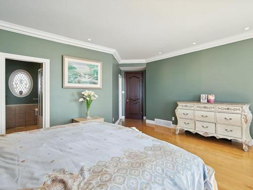 Chambre Ã Â coucher - 1830 Ch. Du Bord-Du-Lac-Lakeshore, Dorval, QC - Indoor Photo Showing Bedroom