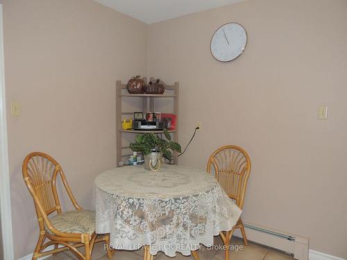 436 Victoria St E, Southgate, ON - Indoor Photo Showing Dining Room