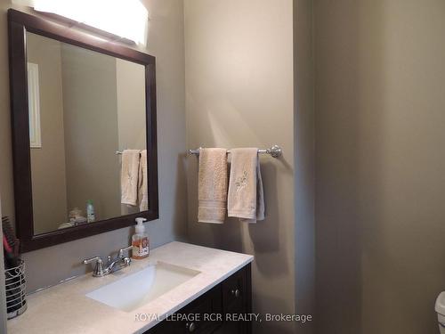 436 Victoria St E, Southgate, ON - Indoor Photo Showing Bathroom