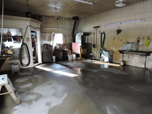 Garage - 4210 Route Du Président-Kennedy, Notre-Dame-Des-Pins, QC - Indoor Photo Showing Garage