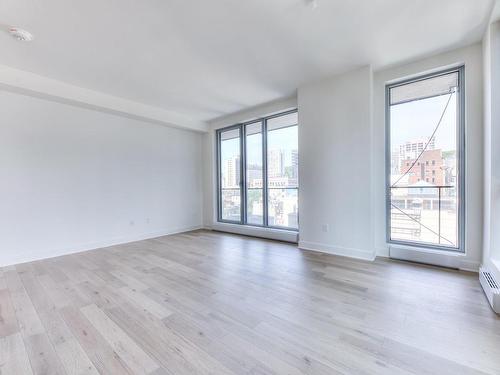 Living room - 712-1200 Rue Drummond, Montréal (Ville-Marie), QC - Indoor Photo Showing Other Room