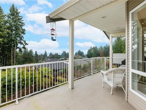 5780 Bradbury Rd, Nanaimo, BC - Outdoor With Deck Patio Veranda With Exterior