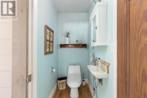 7 Quinn Rd, Iron Bridge, ON - Indoor Photo Showing Bathroom