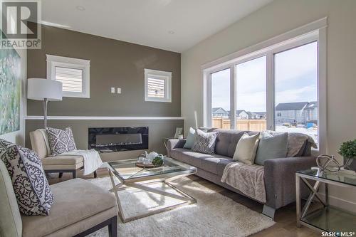 251 Ells Crescent, Saskatoon, SK - Indoor Photo Showing Living Room With Fireplace