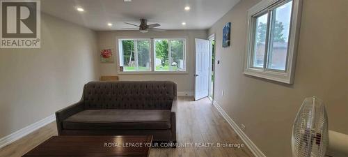2155 North Orr Lake Rd, Springwater, ON - Indoor Photo Showing Other Room