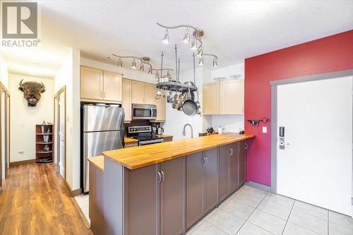 1500 Mcdonald Avenue Unit# 201, Fernie, BC - Indoor Photo Showing Kitchen