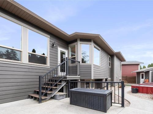 4-3535 Wood Avenue, Armstrong, BC - Outdoor With Exterior