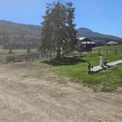 7955 China Valley Road, Chase, BC - Outdoor With View