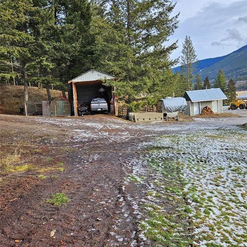 7955 China Valley Road, Chase, BC - Outdoor