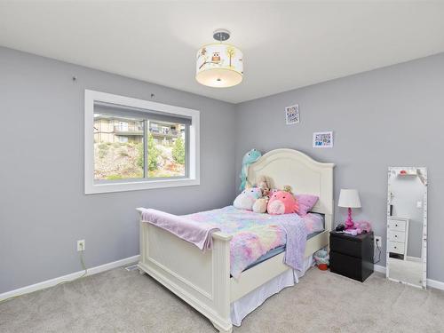 13013 Shoreline Drive, Lake Country, BC - Indoor Photo Showing Bedroom
