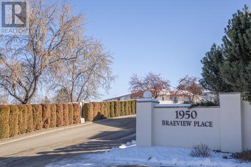 80-1950 Braeview Place, Kamloops, BC - Outdoor With View
