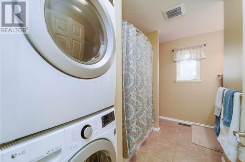 80-1950 Braeview Place, Kamloops, BC - Indoor Photo Showing Laundry Room