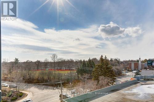#520 -250 Lawrence Ave W, Toronto, ON - Outdoor With View