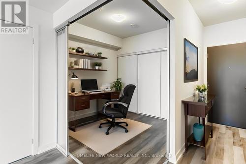 #520 -250 Lawrence Ave W, Toronto, ON - Indoor Photo Showing Office