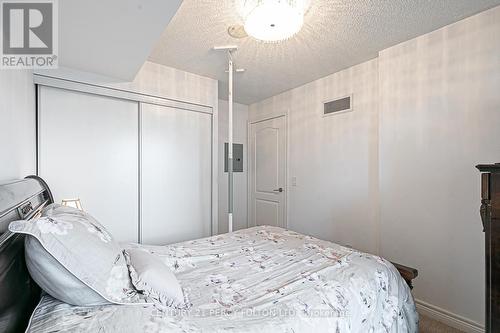 #504 -70 Town Centre Crt, Toronto, ON - Indoor Photo Showing Bedroom