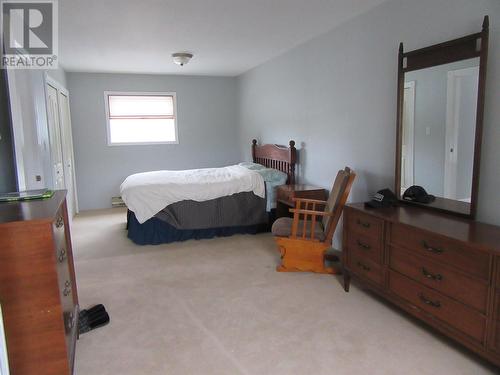 7525 Burgess Road, Deka Lake / Sulphurous / Hathaway Lakes, BC - Indoor Photo Showing Bedroom