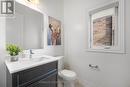 92 Holland Vista St, East Gwillimbury, ON  - Indoor Photo Showing Bathroom 
