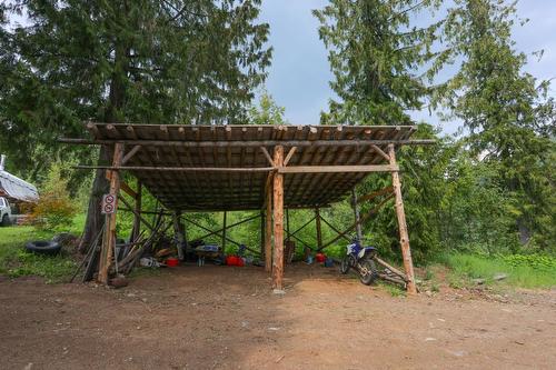 508 Rose Road, Salmo, BC - Outdoor
