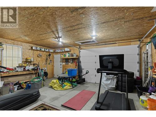 270 Ponto Road, Kelowna, BC - Indoor Photo Showing Garage