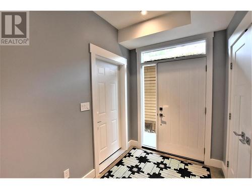 26 Lakeshore Drive, Vernon, BC - Indoor Photo Showing Other Room