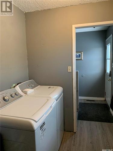 52 Patricia Drive, Coronach, SK - Indoor Photo Showing Laundry Room