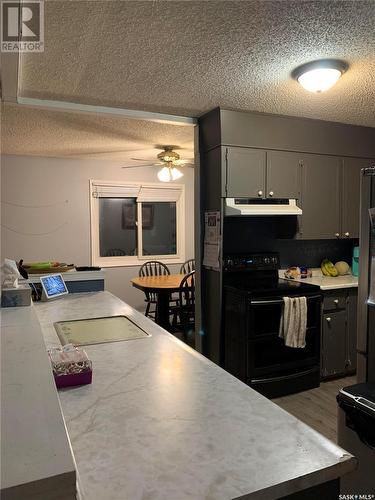 52 Patricia Drive, Coronach, SK - Indoor Photo Showing Kitchen