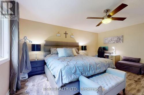80 Oakhaven Place, Hamilton, ON - Indoor Photo Showing Bedroom