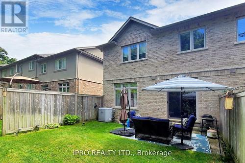 80 Oakhaven Place, Hamilton, ON - Outdoor With Exterior