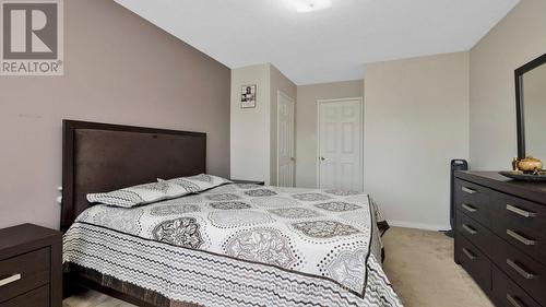70 Tumbleweed Tr, Brampton, ON - Indoor Photo Showing Bedroom