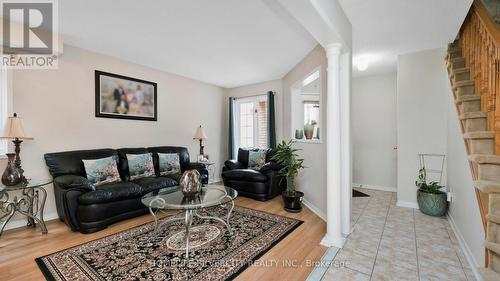 70 Tumbleweed Tr, Brampton, ON - Indoor Photo Showing Living Room