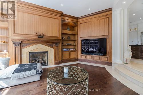 1476 Carmen Drive, Mississauga, ON - Indoor Photo Showing Living Room With Fireplace