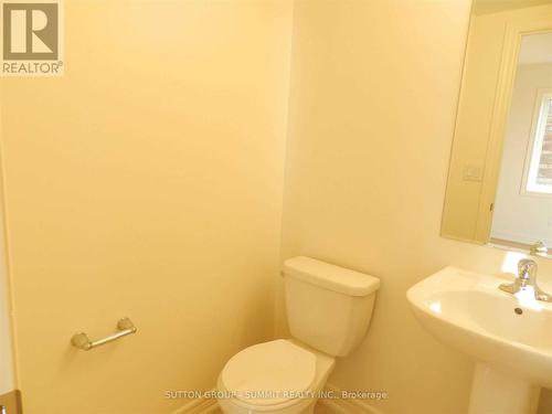 3964 Thomas Alton Boulevard, Burlington, ON - Indoor Photo Showing Bathroom