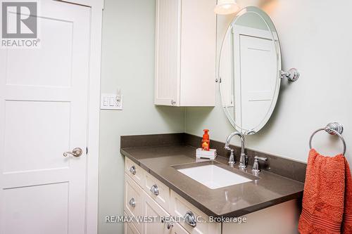 48 Watson Crescent, Brampton, ON - Indoor Photo Showing Bathroom