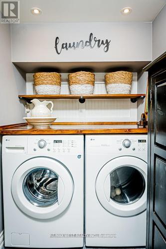48 Watson Cres, Brampton, ON - Indoor Photo Showing Laundry Room