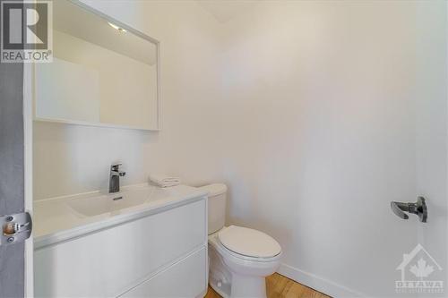 1438 Gerald Street, Ottawa, ON - Indoor Photo Showing Bathroom
