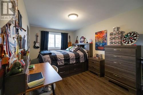 18 Durco Avenue, Sarnia, ON - Indoor Photo Showing Bedroom