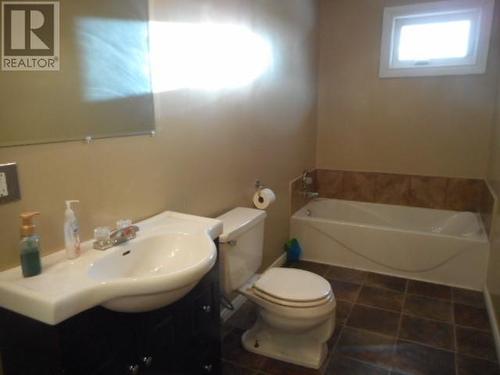34 Cherry Crescent, Springdale, NL - Indoor Photo Showing Bathroom