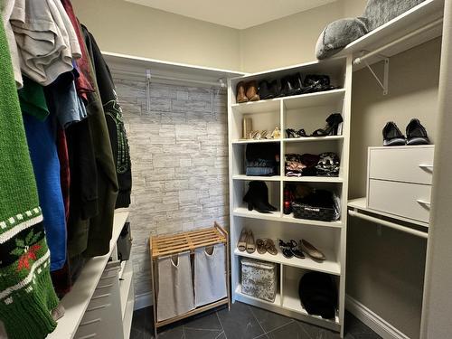 2180 Brycen Place, Grand Forks, BC - Indoor With Storage