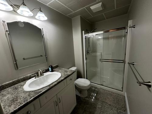 2180 Brycen Place, Grand Forks, BC - Indoor Photo Showing Bathroom