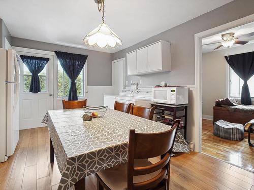 Kitchen - 326  - 332 Rue Léonie, Repentigny (Repentigny), QC - Indoor Photo Showing Dining Room